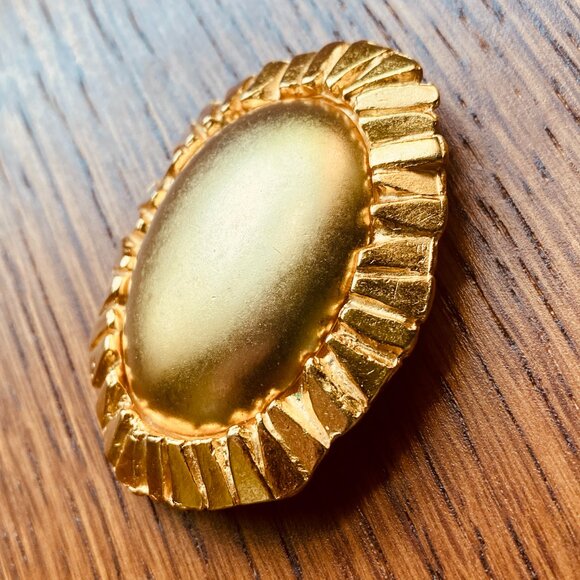 Vintage Modernist POGGI PARIS 2” Gold Dome Brooch | Signed Estate Rare France - Picture 2 of 11
